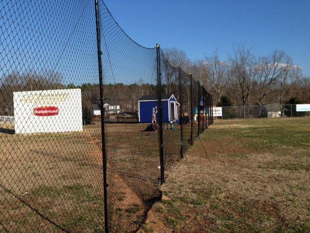 STATIONARY BACKSTOP SYSTEM 10' X 30' W/3MM NET